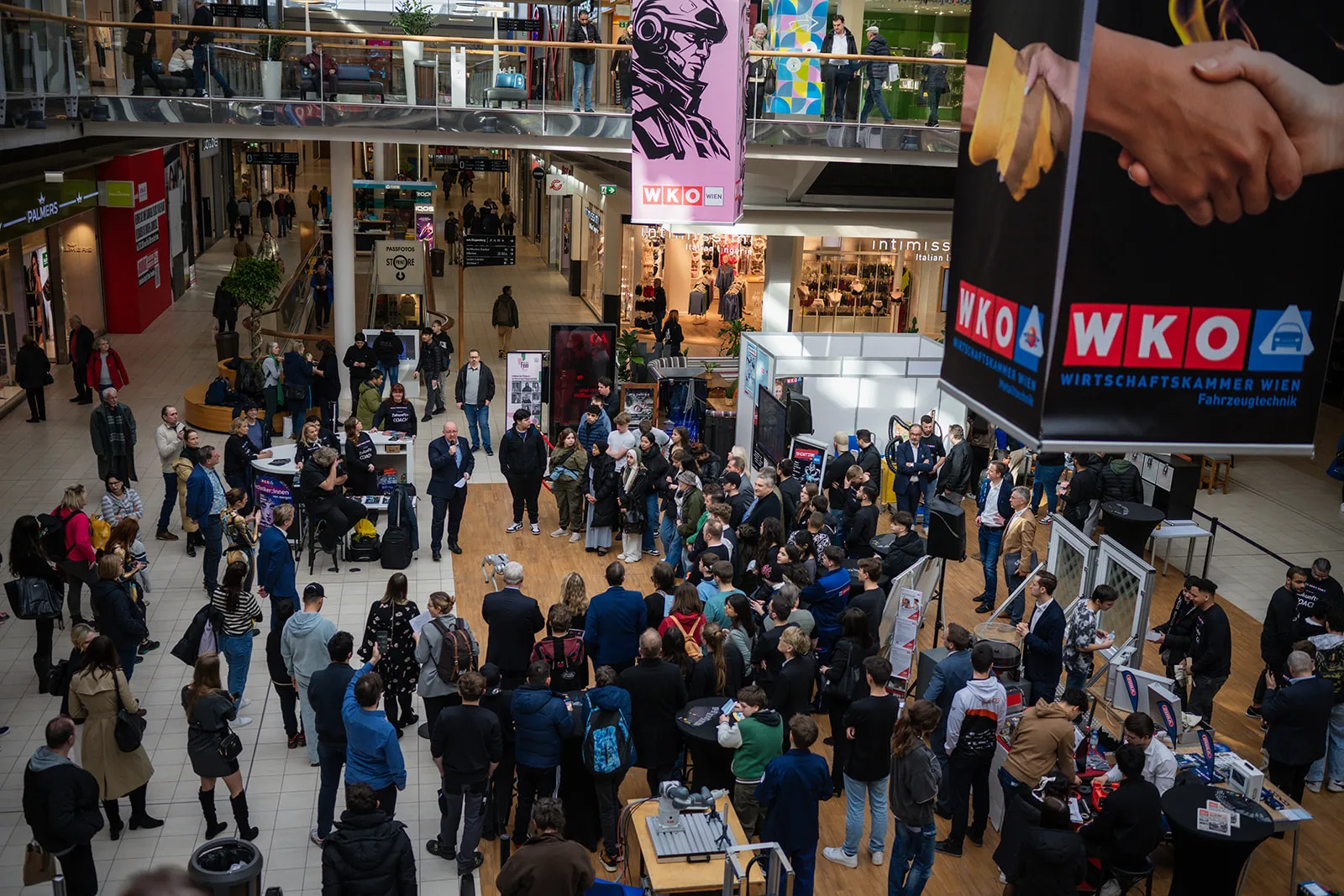 WKO Wien – professionelle Veranstaltungsfotografie von Eventfotograf Walter Skokanitsch