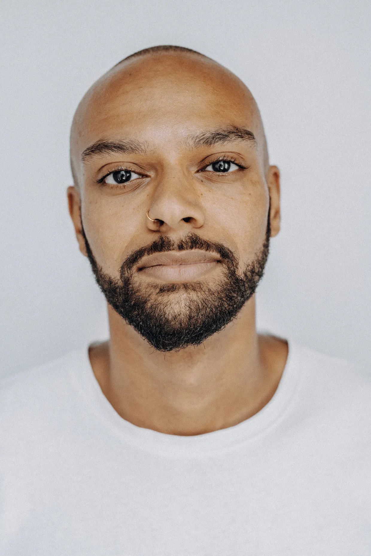 Minimalistische Portraitfotografie Wien – pure Portrait von Walter Skokanitsch